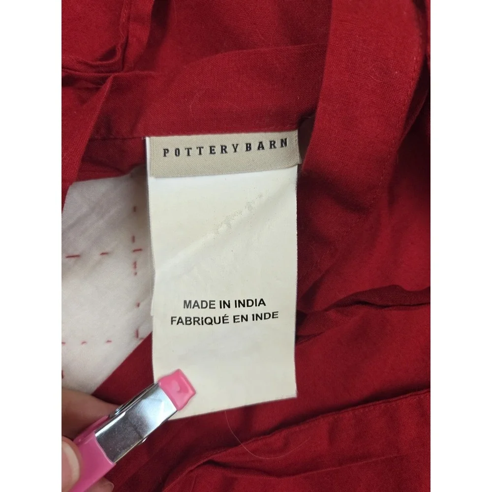 2 Pottery Barn Georgia Quilted Paisley Pillow Shams‎ Pink Red Standard
